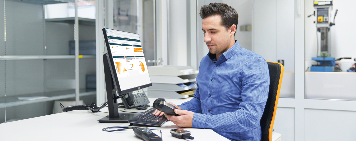 Register free of charge for our webinar Essentials for Optimal Test Equipment Management